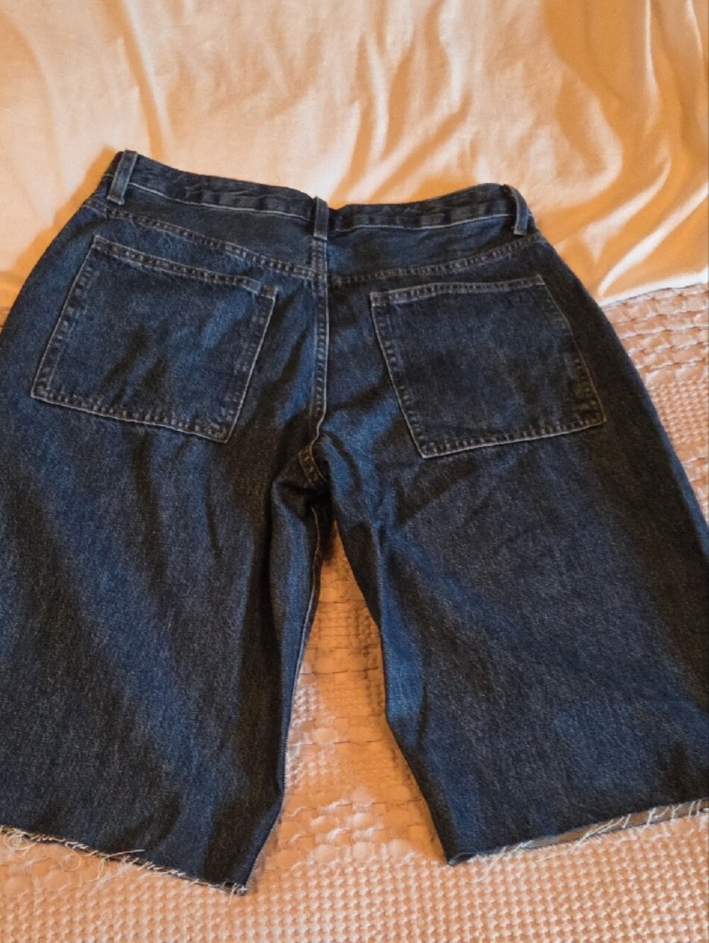 JW ANDERSON Dark Blue Denim Cutoff Shorts Size 29 - Picture 6 of 6